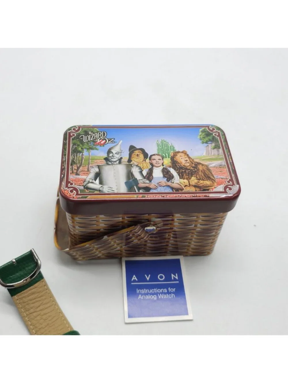 Wizard of Oz Vintage Emerald City Collectible Watch 2008 Avon with Tin READ DESC